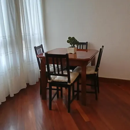 Acogedor En Santurtzi 公寓 *